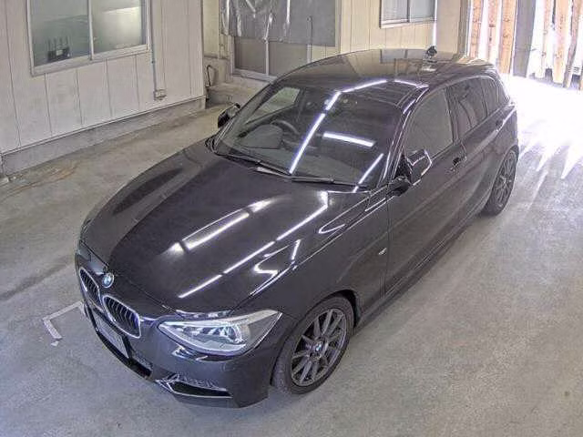 BMW 1-SERIES