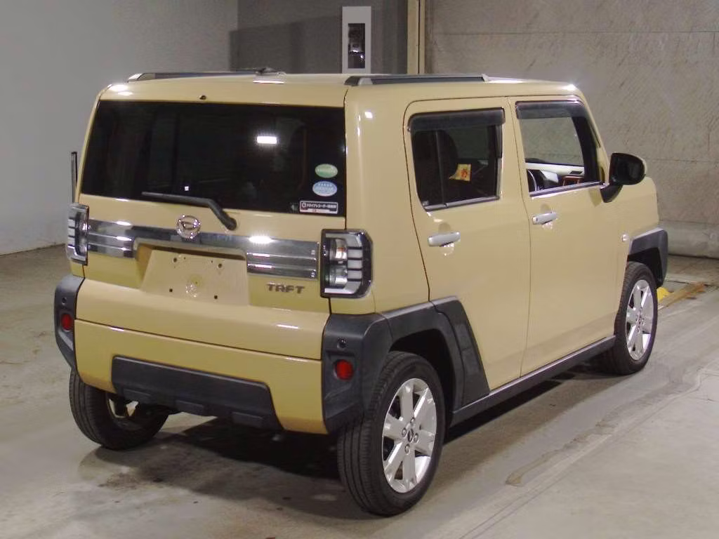 DAIHATSU TAFT