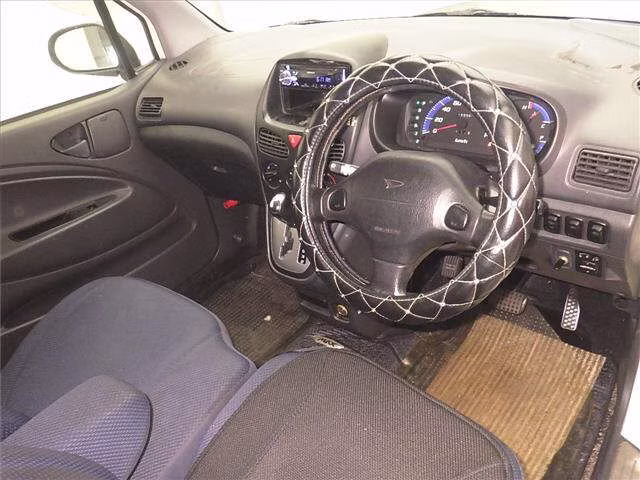 DAIHATSU MAX