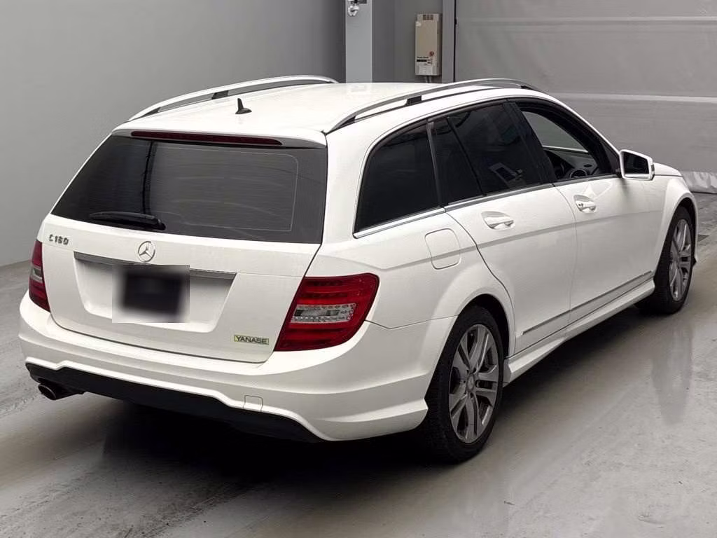 MERCEDES-BENZ C-CLASS