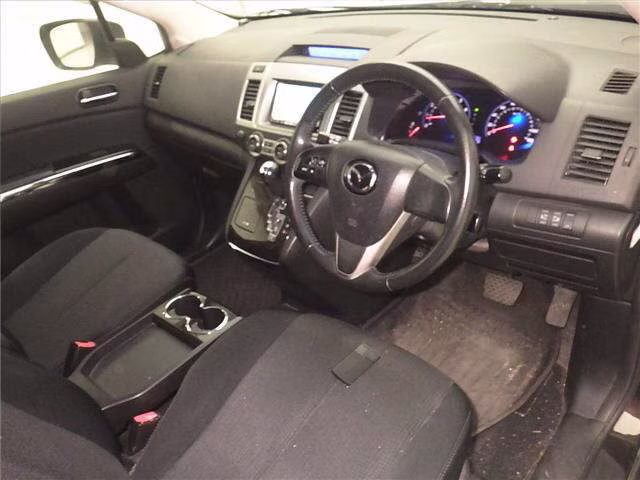 MAZDA MPV