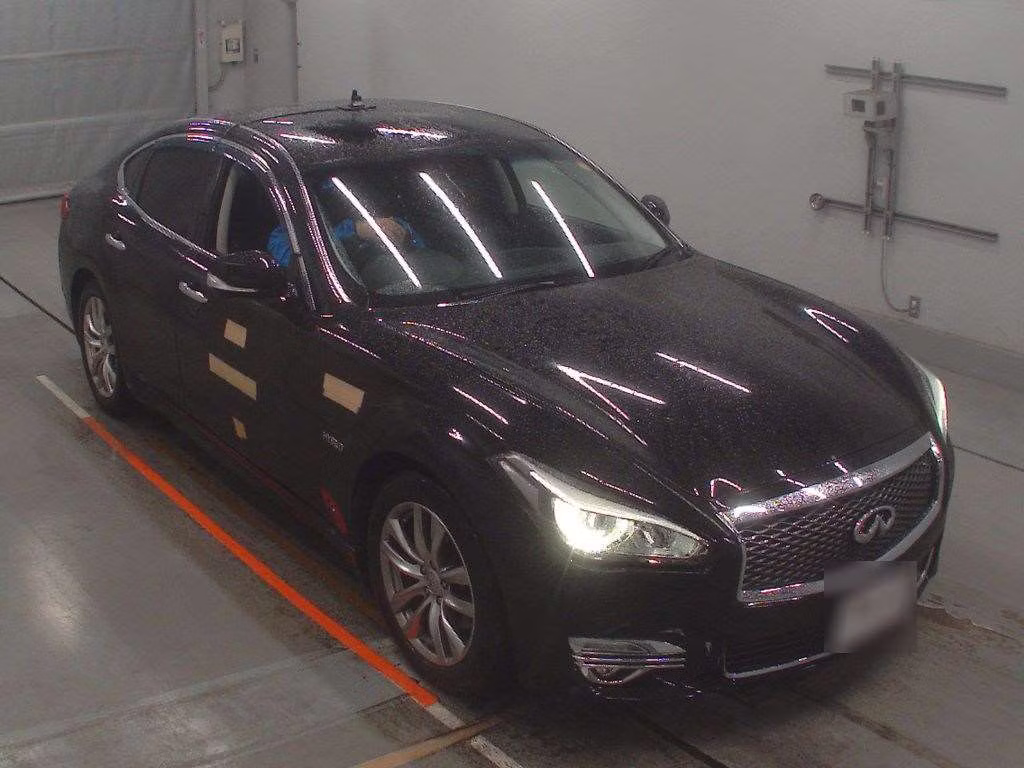 NISSAN FUGA