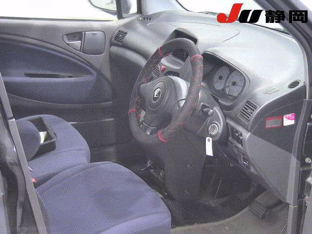DAIHATSU MAX