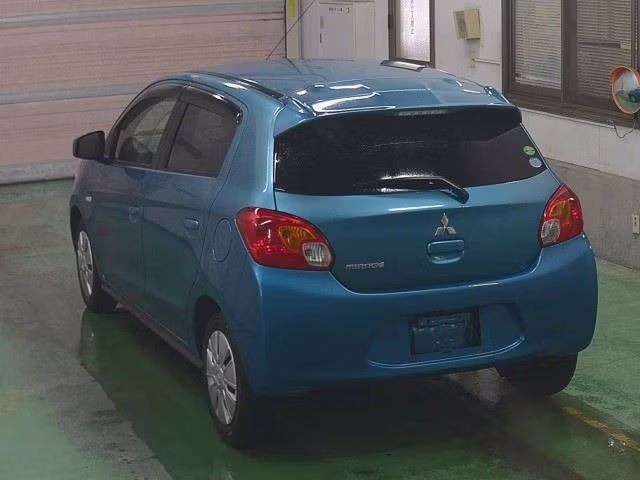MITSUBISHI MIRAGE