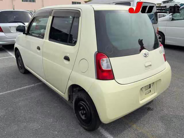 DAIHATSU ESSE