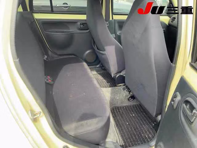 DAIHATSU ESSE