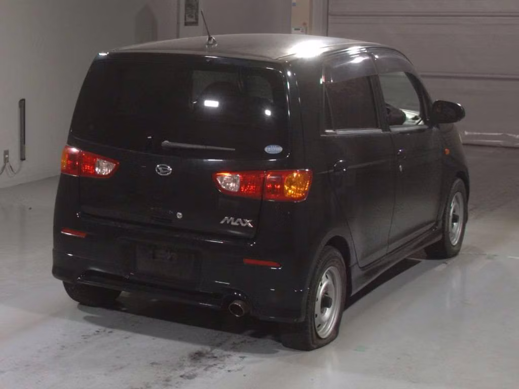 DAIHATSU MAX
