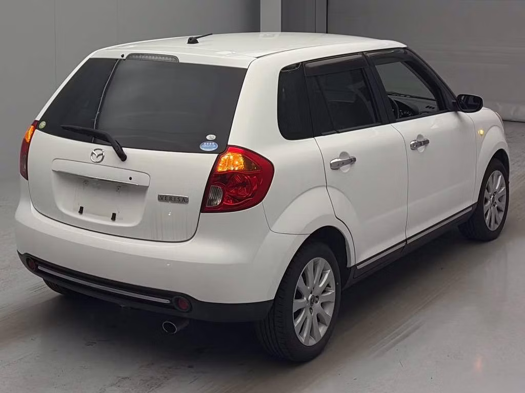 MAZDA VERISA