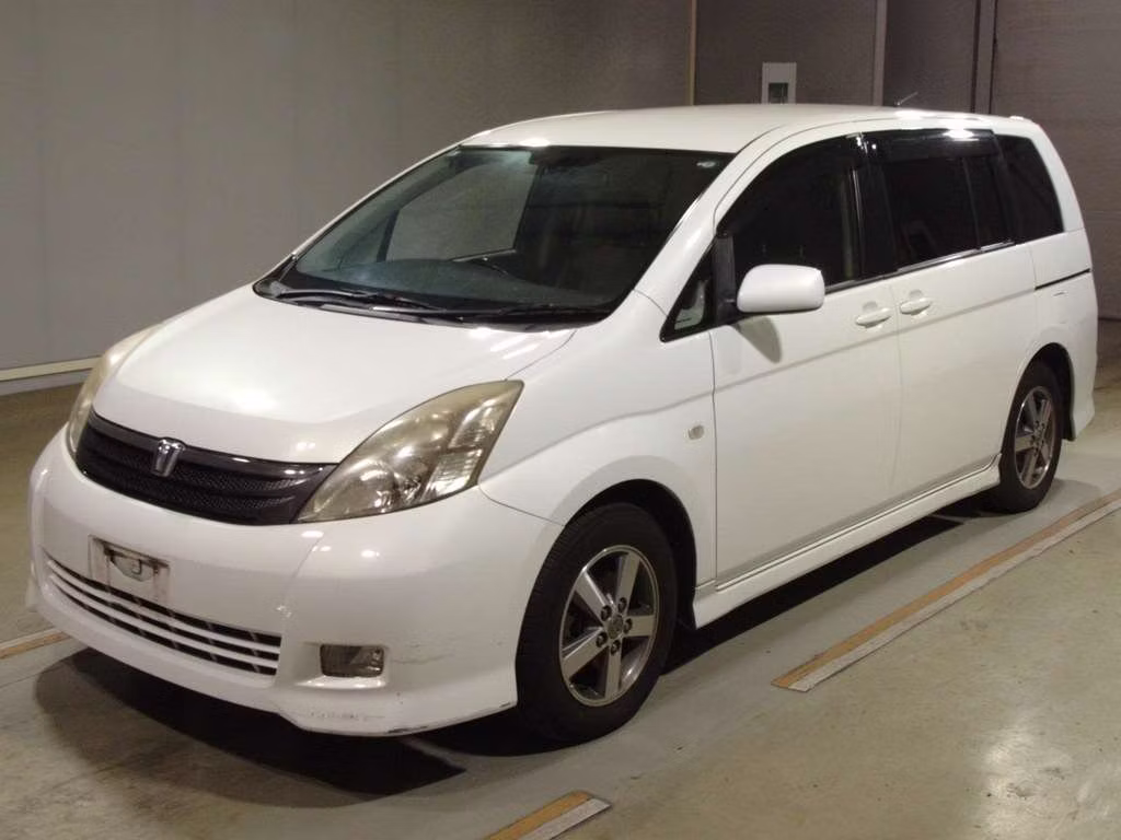 TOYOTA ISIS