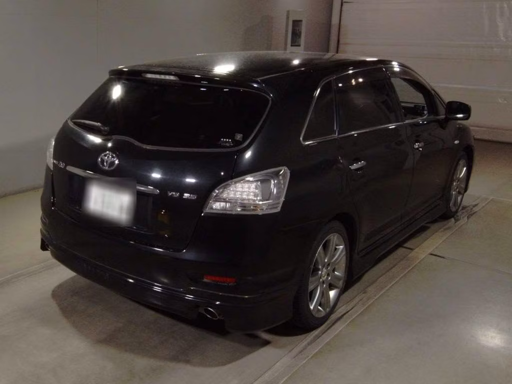 TOYOTA MARK X ZIO