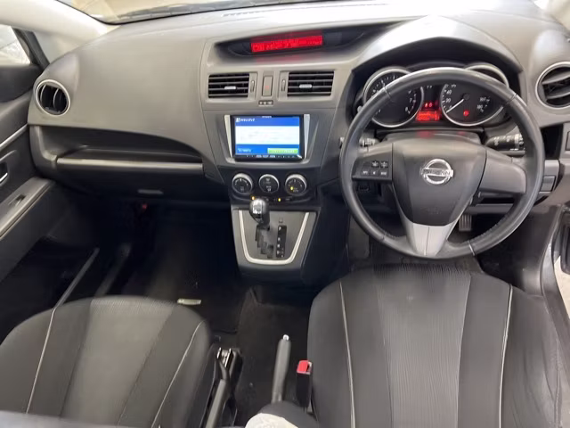 NISSAN LAFESTA