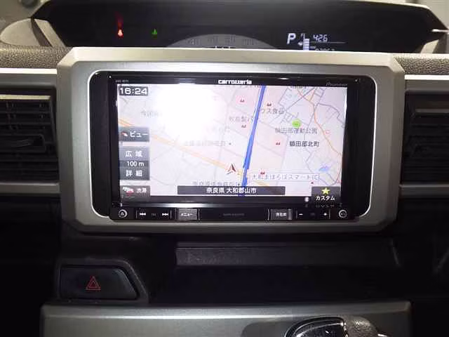 DAIHATSU WAKE
