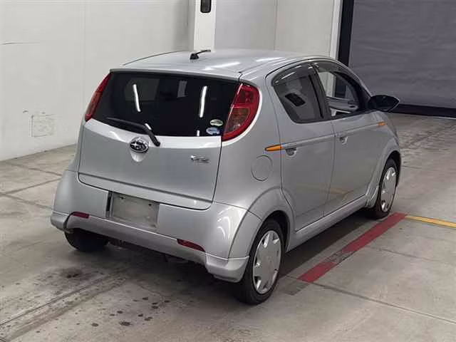 SUBARU R2