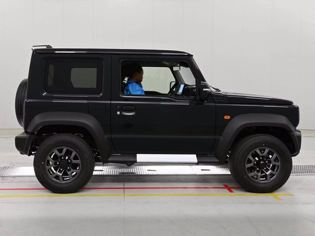SUZUKI JIMNY SIERRA