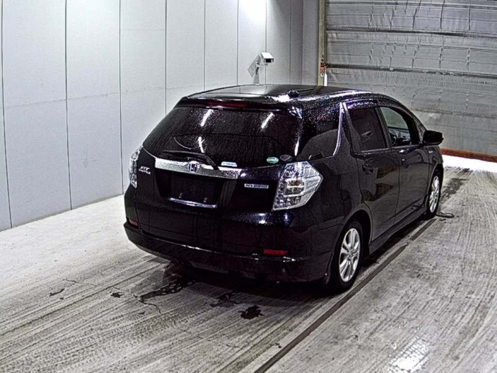 HONDA FIT SHUTTLE