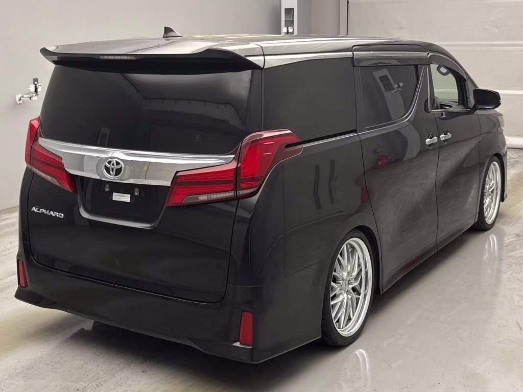 TOYOTA ALPHARD