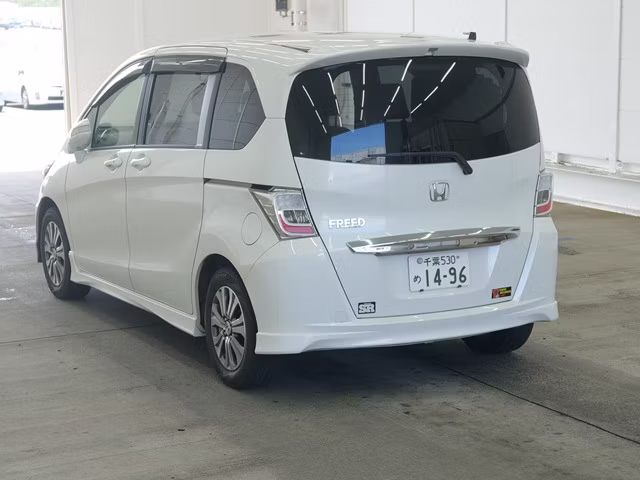 HONDA FREED