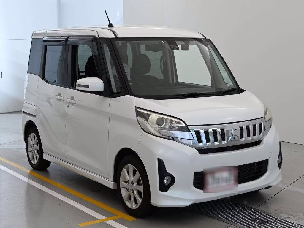 MITSUBISHI EK SPACE