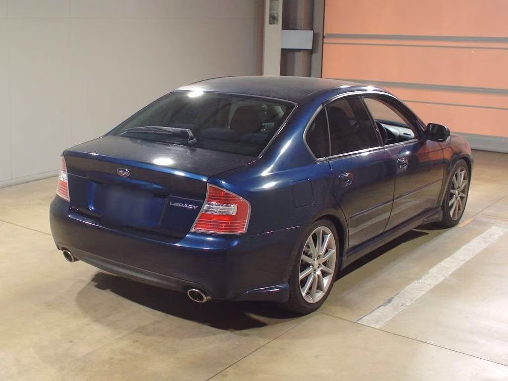 SUBARU LEGACY B4