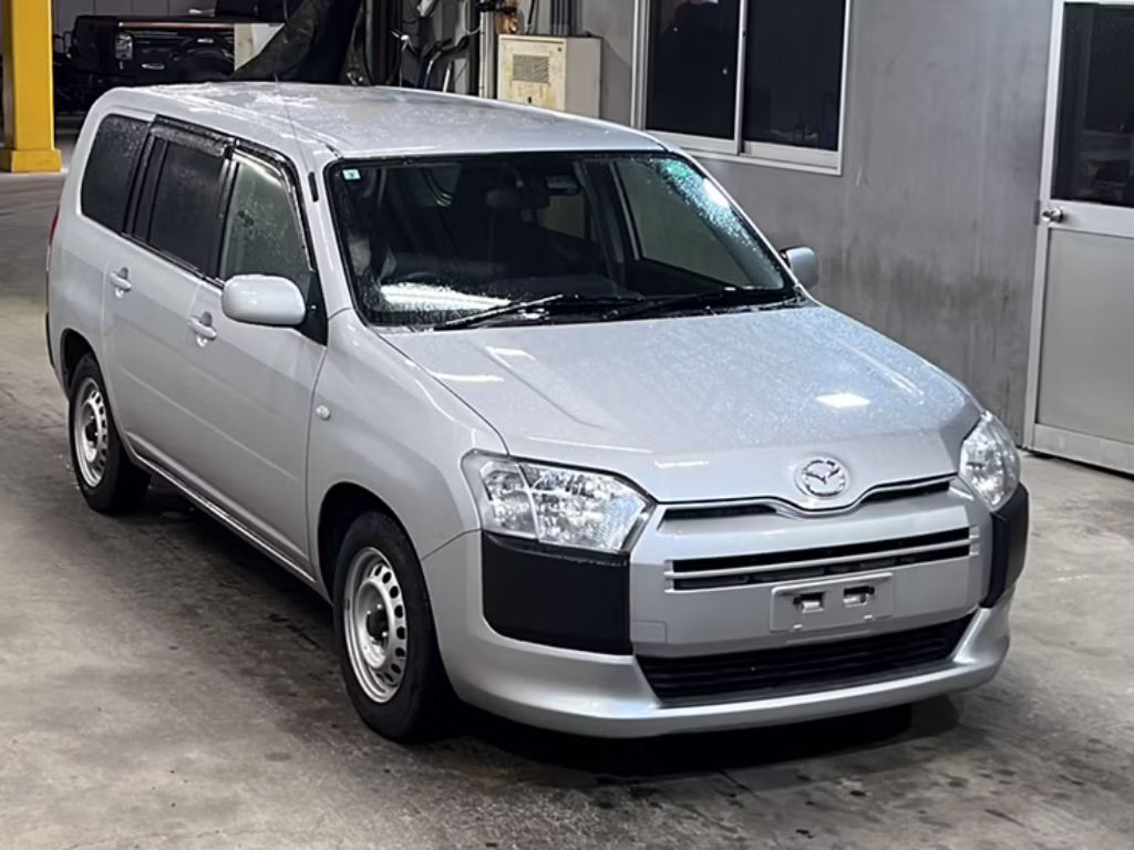 MAZDA FAMILIA