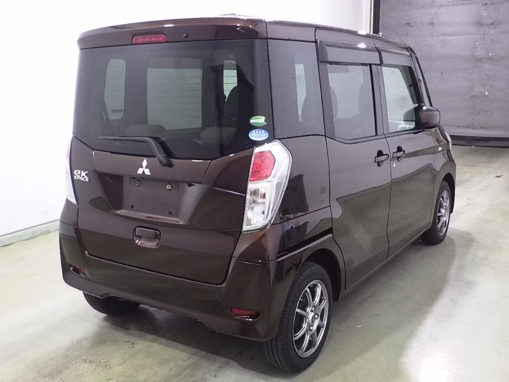 MITSUBISHI EK SPACE