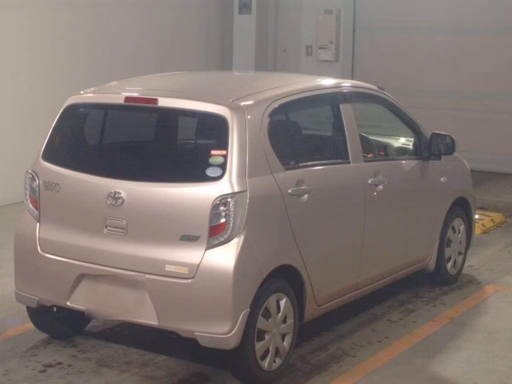 TOYOTA PIXIS EPOCH