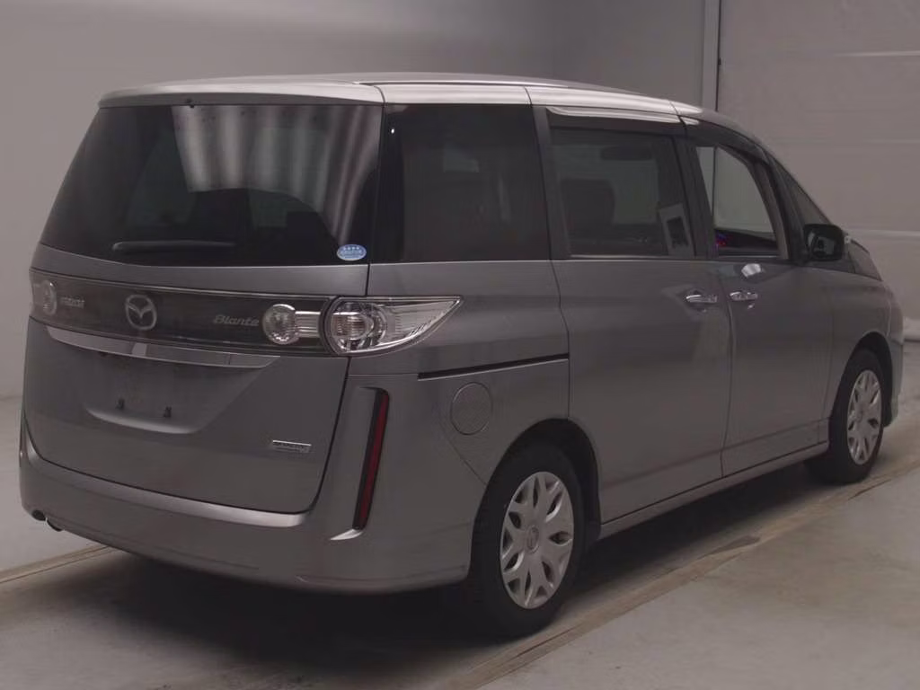 MAZDA BIANTE