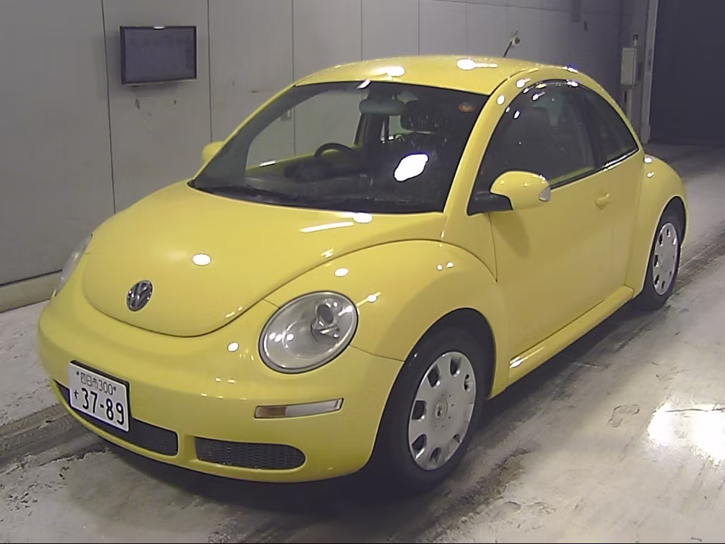 VOLKSWAGEN BEETLE