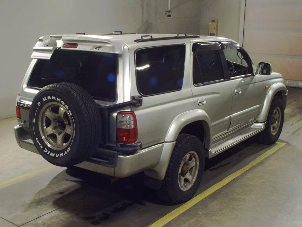TOYOTA HILUX SURF