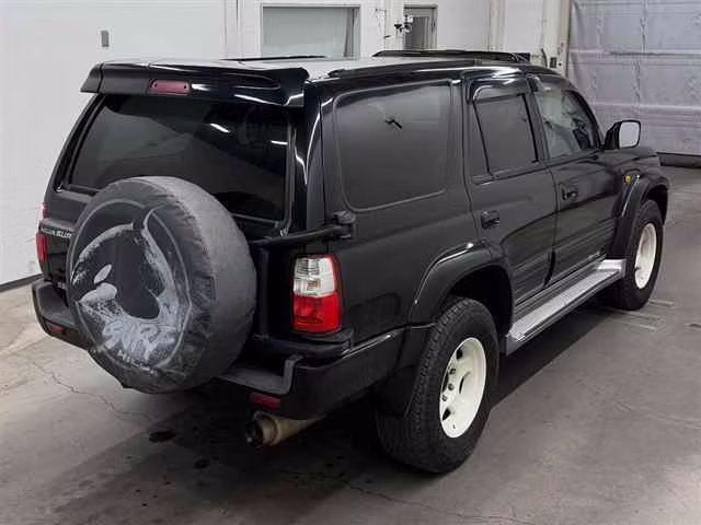 TOYOTA HILUX SURF