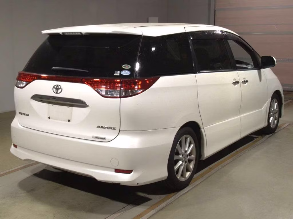 TOYOTA ESTIMA