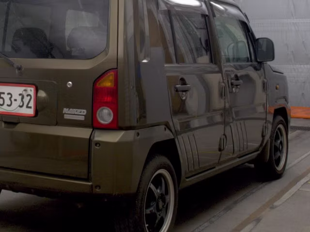 DAIHATSU NAKED