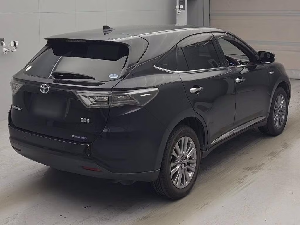 TOYOTA HARRIER