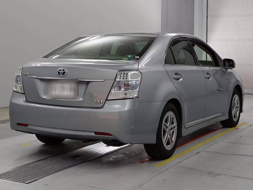 TOYOTA SAI