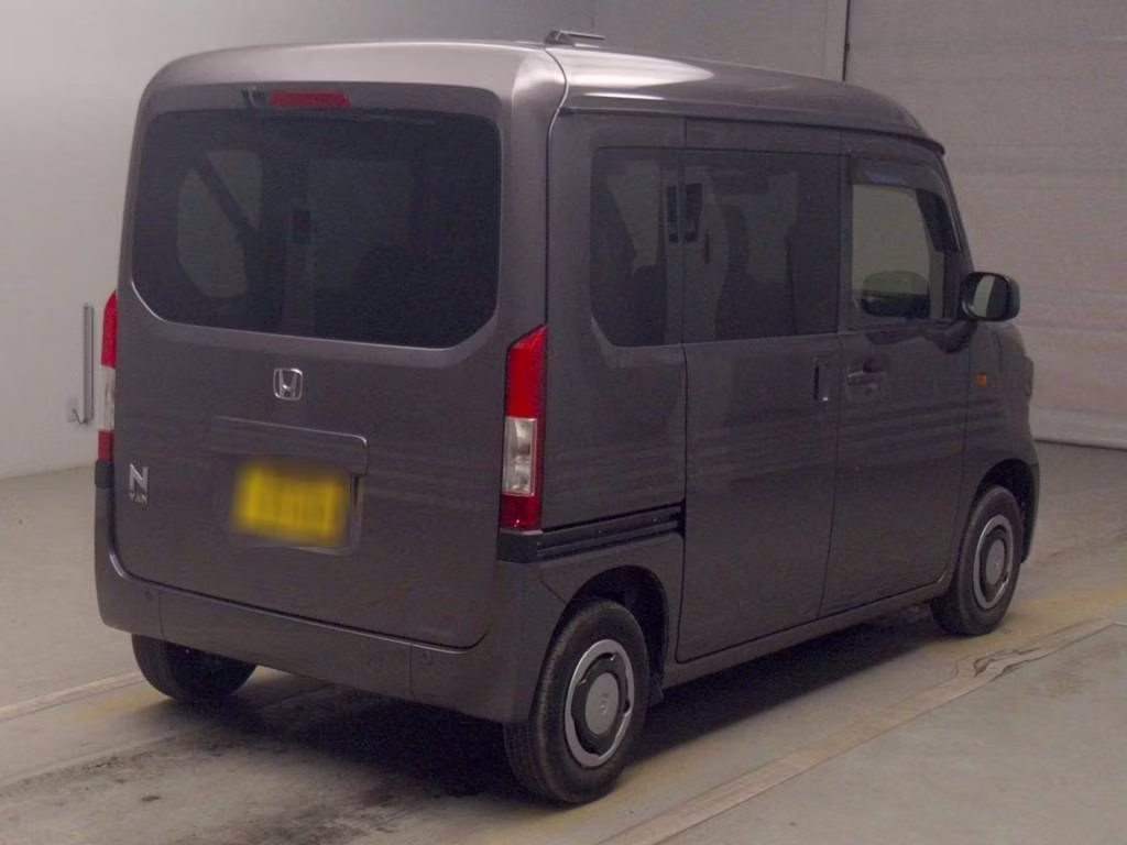 HONDA N-VAN