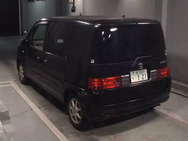HONDA MOBILIO SPIKE