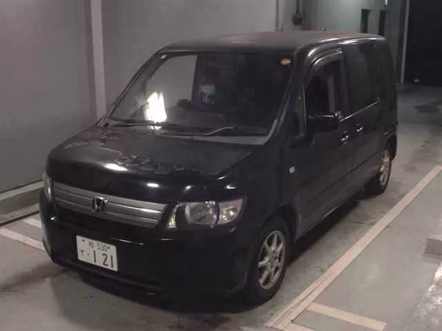 HONDA MOBILIO SPIKE