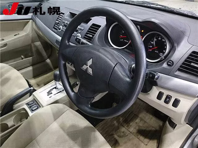 MITSUBISHI GALANT FORTIS