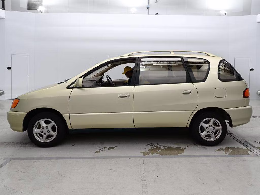 TOYOTA IPSUM