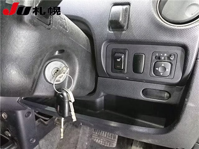 MITSUBISHI EK SPORT