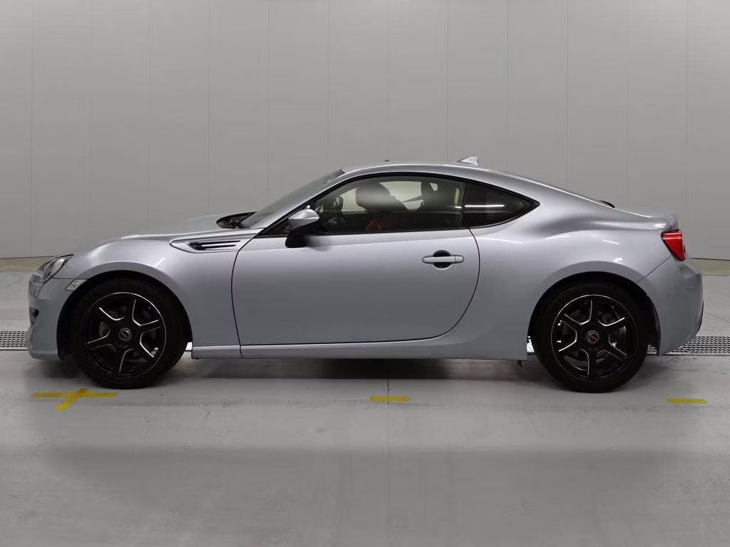 SUBARU BRZ