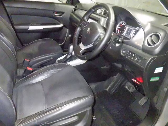 SUZUKI ESCUDO