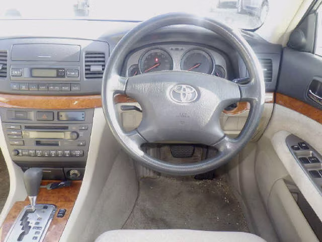 TOYOTA MARK II