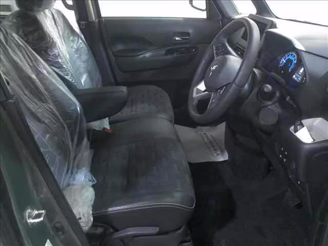 MITSUBISHI DELICA MINI