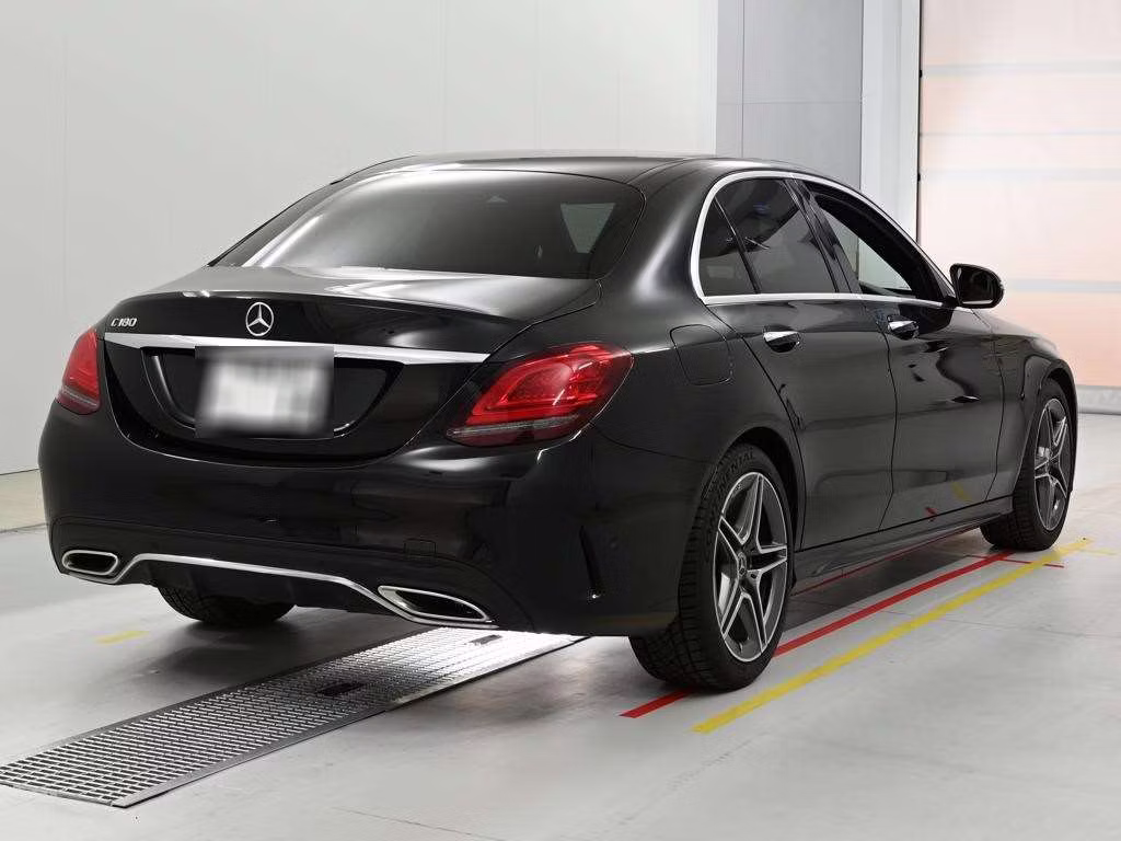 MERCEDES-BENZ C-CLASS