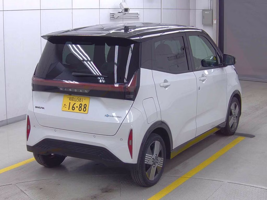 NISSAN SAKURA