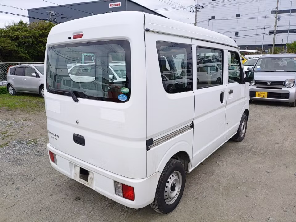 MITSUBISHI MINICAB