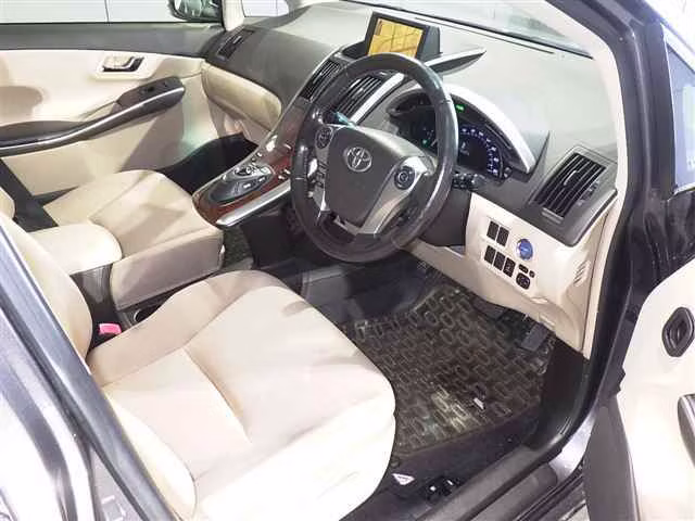 TOYOTA SAI