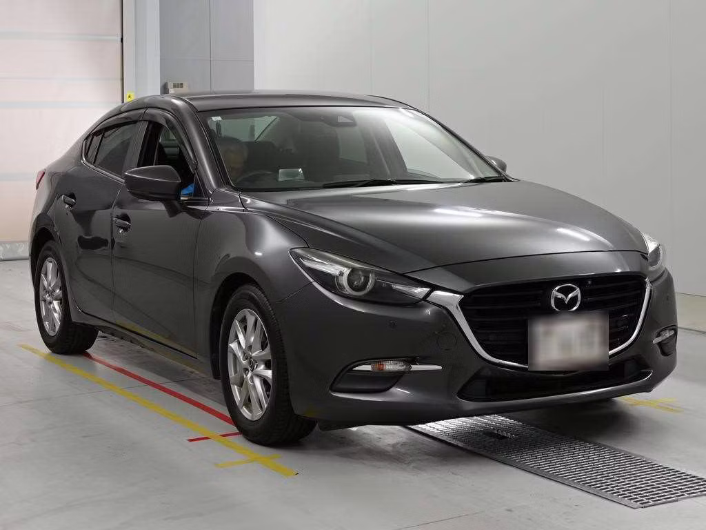 MAZDA AXELA