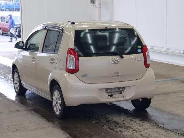 DAIHATSU BOON